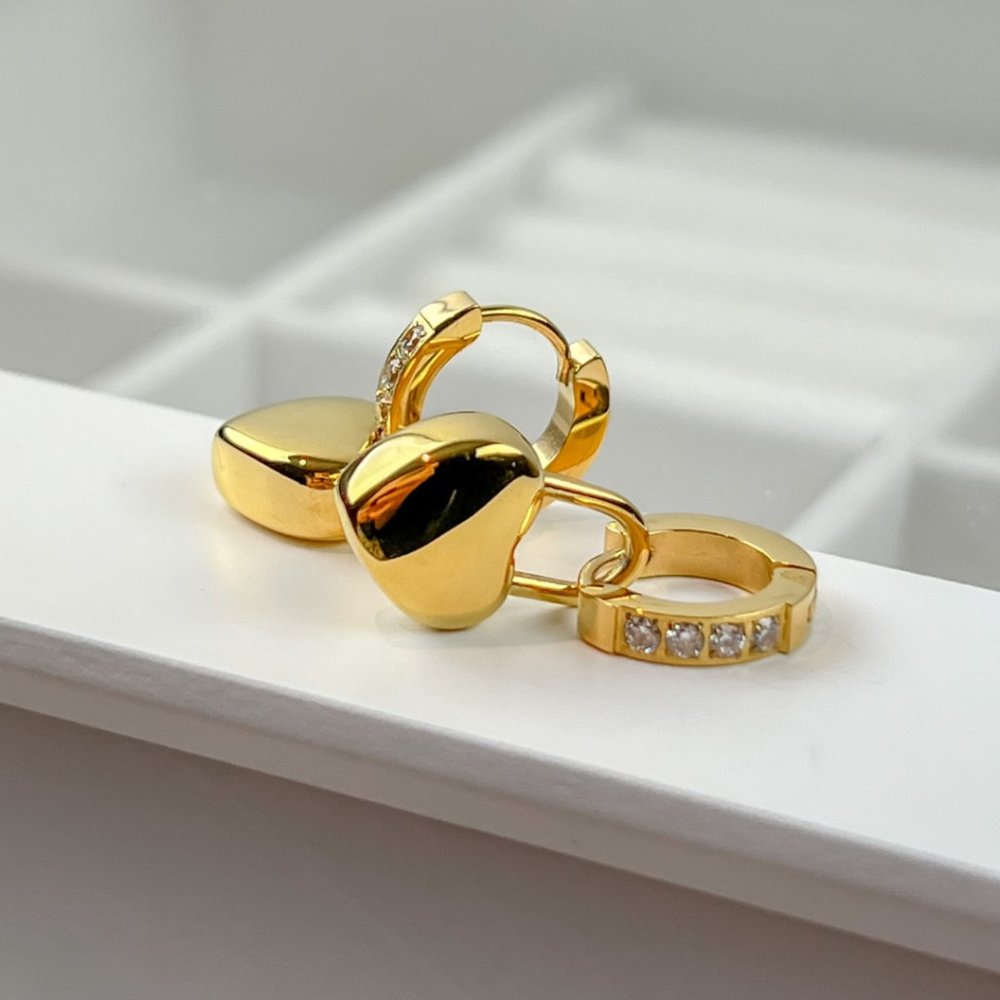 Gold Plated Huggie Hoop Heart Earrings Heart Pendant Earrings - Picture 8 of 11